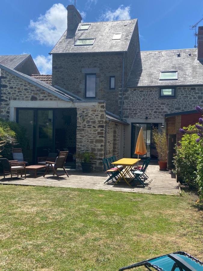 Le Cottage De La Baie Carolles Bagian luar foto